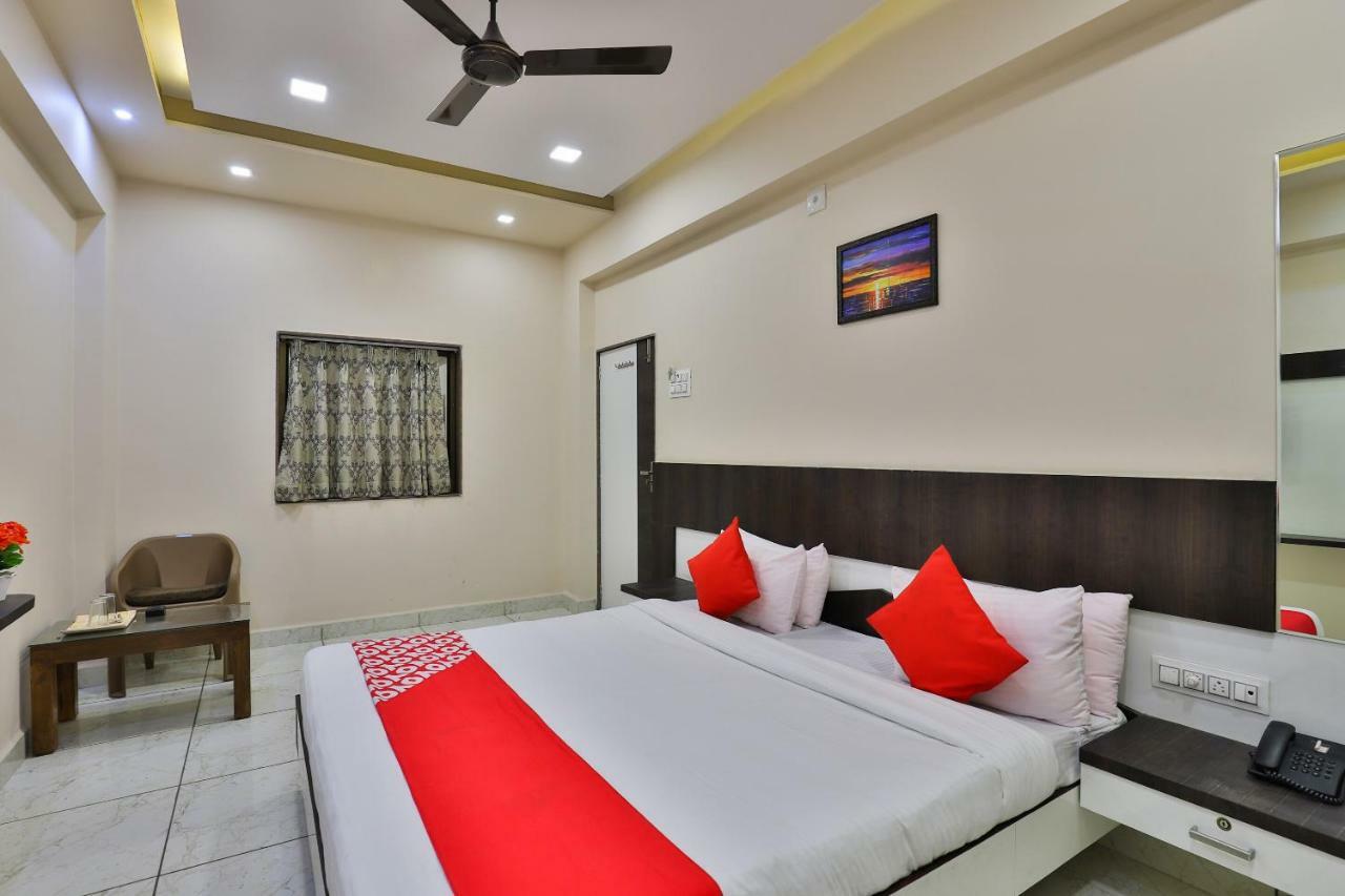 Oyo 26621 Hotel Tulsi Residency Jamnagar Exterior photo